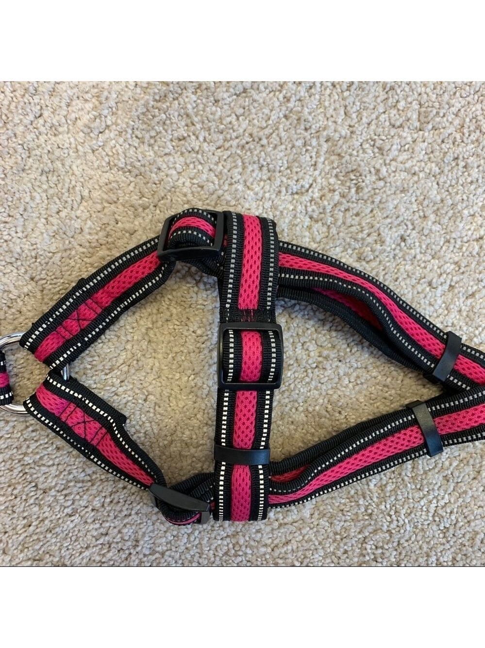 Jump pink dog harness new without tag Sz S
